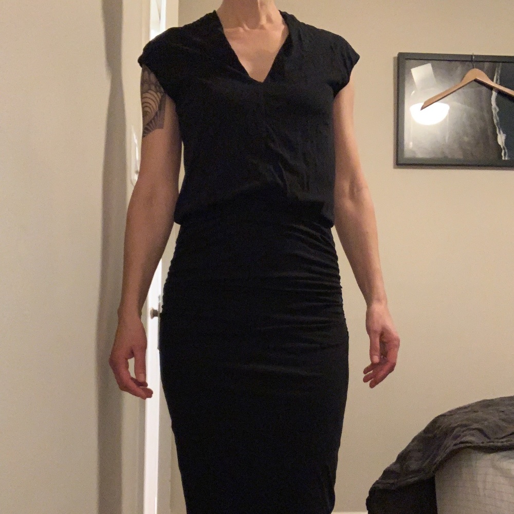 James Perse v-neck midi length dress size small/1